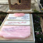 انواع سنگ مزار سفید و مشکی و سنگ قبر لاکچری برای خرید